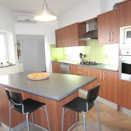 וילה 4 Bedrooms With Private Pool Enclosed Garden And Wifi At *