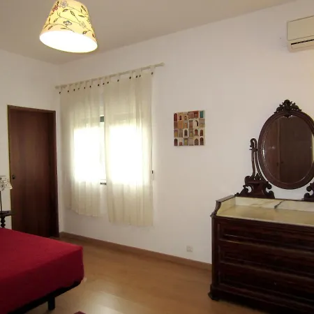 4 Bedrooms With Private Pool Enclosed Garden And Wifi At * Silves