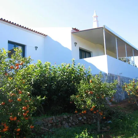 4 Bedrooms With Private Pool Enclosed Garden And Wifi At Villa Silves